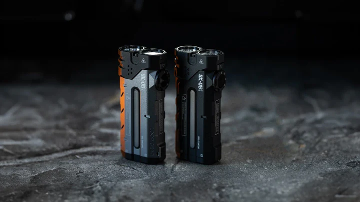 Loopgear SK05 Flat LED Flashlight Review: Your Ultimate EDC Companion
